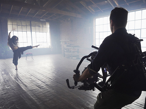 ʯ���f����Ƭ�Ĕz